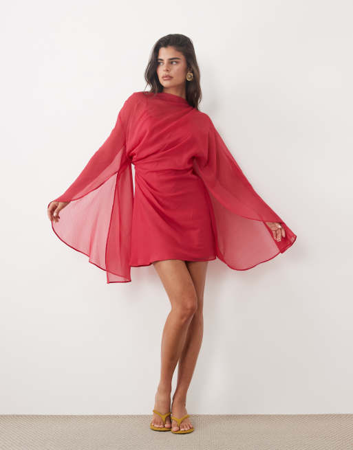 ASOS DESIGN - Vestido mini con cuello alto, drapeado delantero y mangas capa extragrandes en magenta, 3 de 4