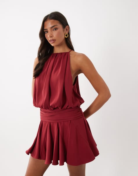 ASOS DESIGN - vestido mini de satén con cuello alto y cintura baja evasé en rojo cereza - view 1