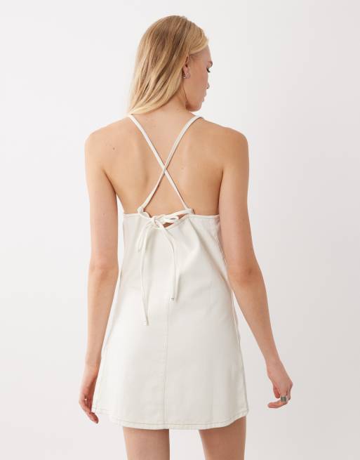 ASOS DESIGN - Vestido mini vaquero de cuello cuadrado en crudo, 4 de 4
