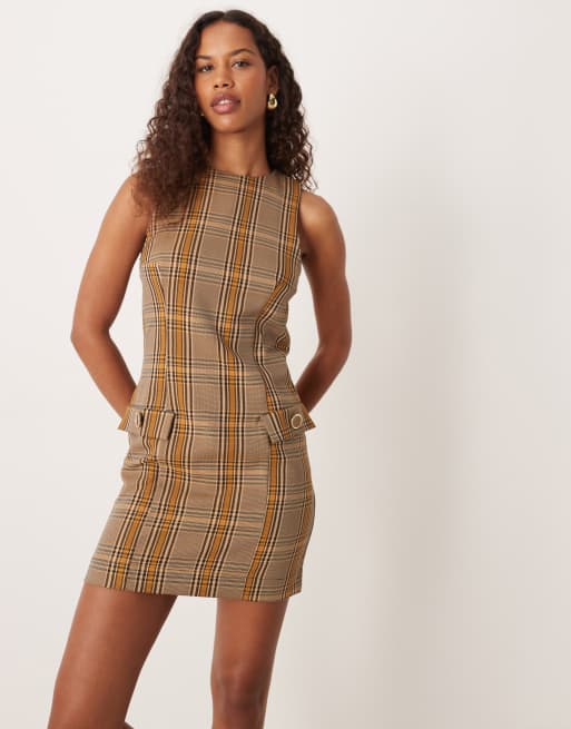 ASOS DESIGN - Vestito a trapezio corto color cioccolato a quadri con scollo rotondo, 3 di 4
