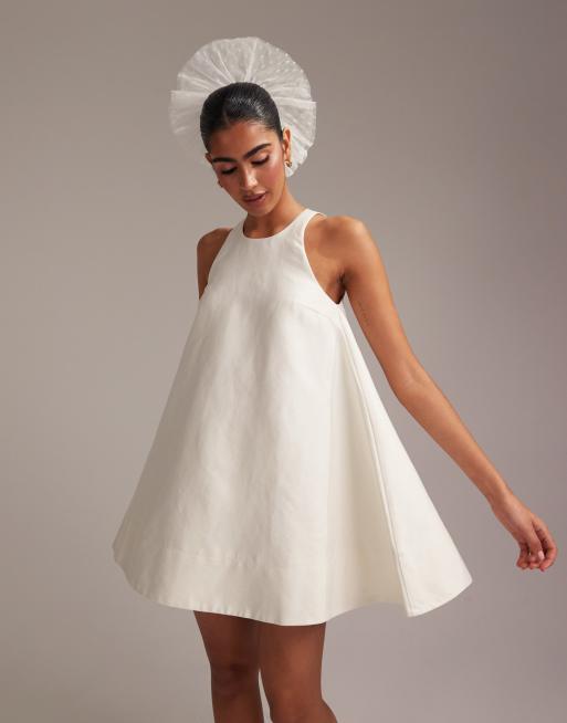 ASOS DESIGN - Vestito a trapezio corto strutturato in raso color avorio, 6 di 6