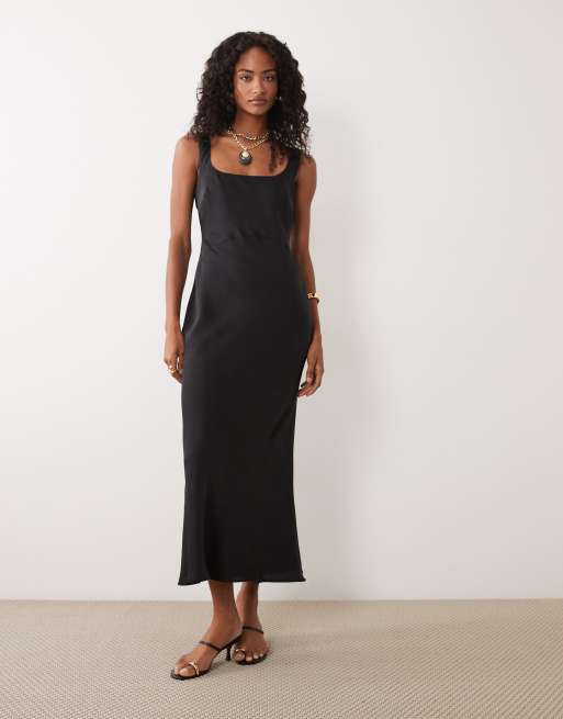 ASOS DESIGN - Vestito al polpaccio in raso nero con taglio sbieco