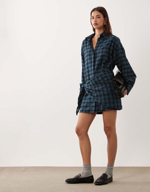 ASOS DESIGN - Vestito camicia boyfriend corto blu navy a quadri con sciarpa multiuso, 2 di 4
