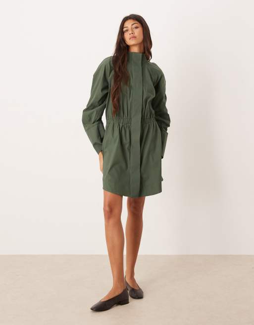 ASOS DESIGN - Vestito camicia corto accollato grigio salvia con vita stretta, 2 di 4