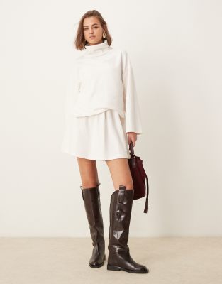 ASOS DESIGN - Vestito corto 2 in 1 a doppio strato morbidissimo color crema