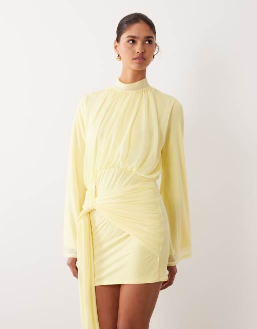 ASOS DESIGN - Vestito corto a campana accollato in chiffon elasticizzato giallo limone, 2 di 4
