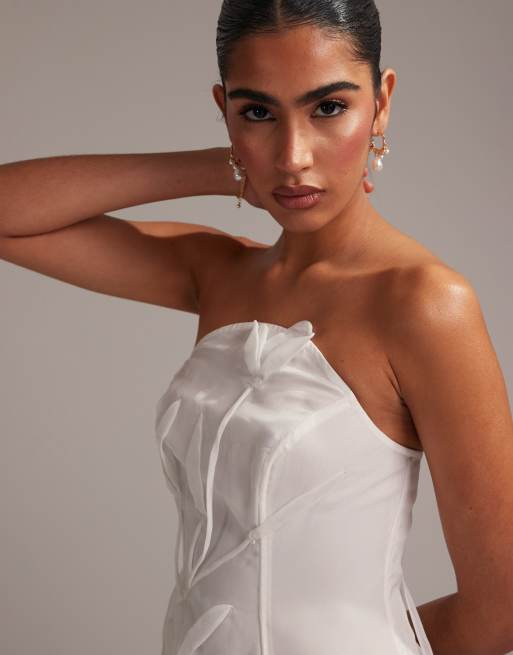 ASOS DESIGN - Vestito corto a fascia bianco con fiori 3D, 6 di 6