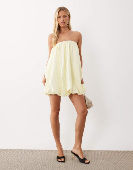 ASOS DESIGN - Vestito corto a fascia strutturato color latticello