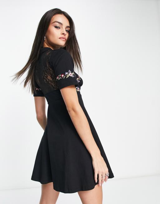 ASOS DESIGN Vestito corto a maniche corte nero con dettaglio in