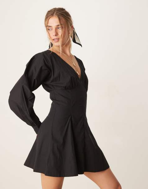 ASOS DESIGN - Vestito corto a maniche lunghe con scollo a V in popeline nero - view 1