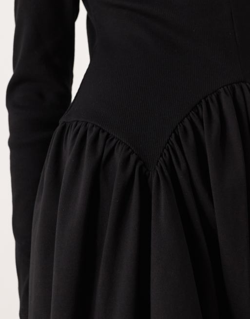 ASOS DESIGN - Vestito corto a maniche lunghe nero con scollo rotondo e orlo sceso, 3 di 4