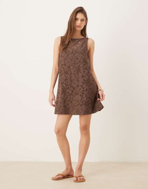 ASOS DESIGN - Vestito corto a trapezio in pizzo color cioccolato - view 1