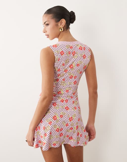 ASOS DESIGN - Vestito corto aderente rosa a fiorellini con scollo a V e finiture in pizzo, 2 di 4