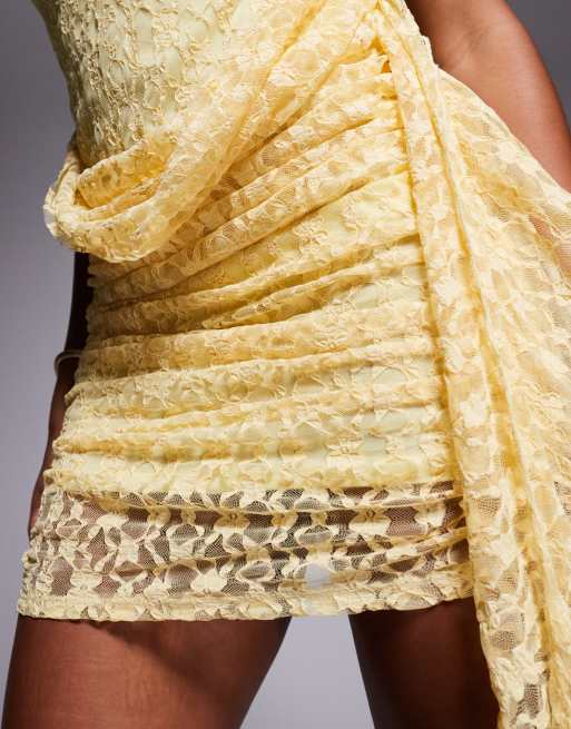 ASOS DESIGN - Vestito corto allacciato al collo con fusciacca in pizzo giallo, 3 di 4