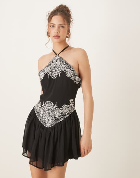 ASOS DESIGN - Vestito corto allacciato al collo nero con ricamo - view 1