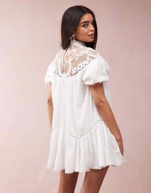 ASOS DESIGN - Vestito corto bianco con dettaglio in pizzo e maniche a sbuffo, 3 di 4