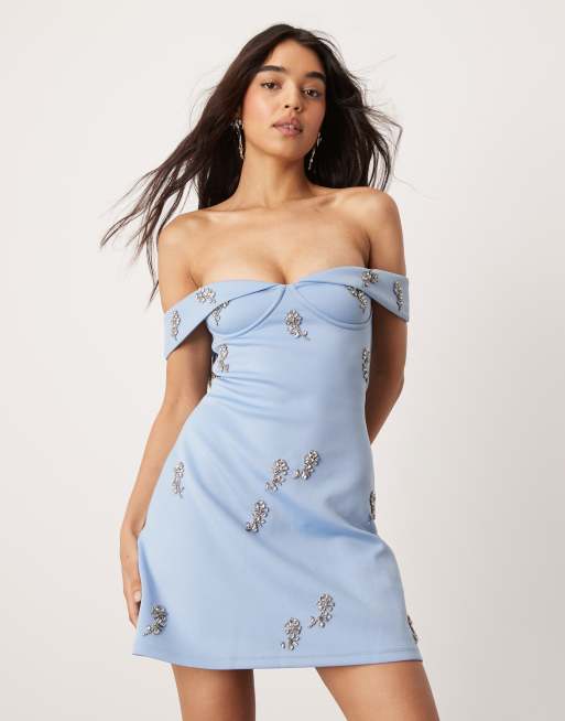 ASOS DESIGN Vestito corto blu pallido con coppe scollo alla Bardot e decorazioni floreali ASOS