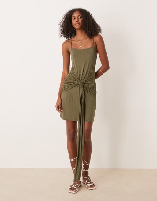 ASOS DESIGN - Vestito corto color kaki con spalline sottili e dettaglio attorcigliato