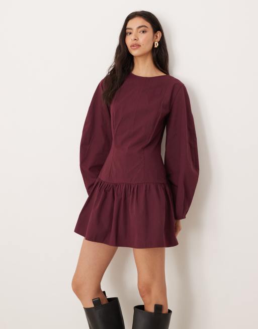 ASOS DESIGN - Vestito corto color prugna con maniche cocoon e vita scesa