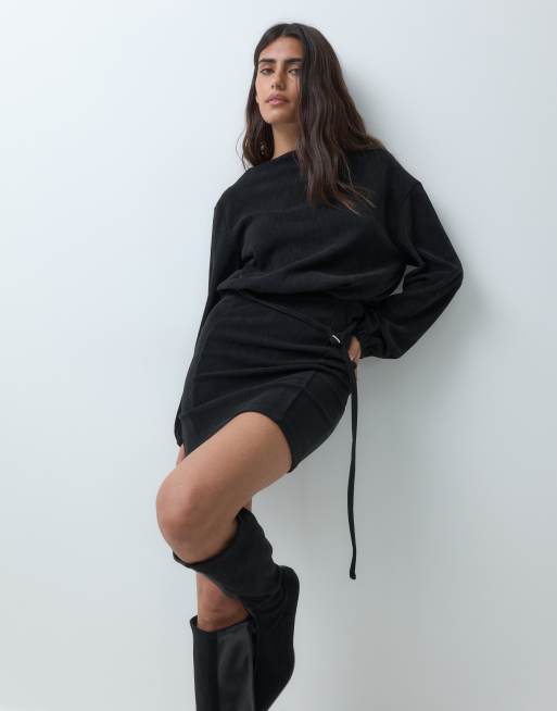 ASOS DESIGN vestito corto con cintura in velluto a coste morbido e scollo a barchetta nero, 2 di 5