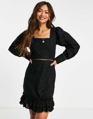 ASOS DESIGN - Vestito corto con scollo squadrato e ricami con finiture in pizzo, colore nero