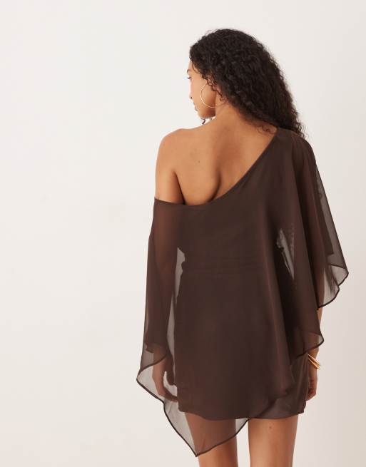 ASOS DESIGN - Vestito corto drappeggiato monospalla in raso e chiffon color cioccolato, 3 di 4