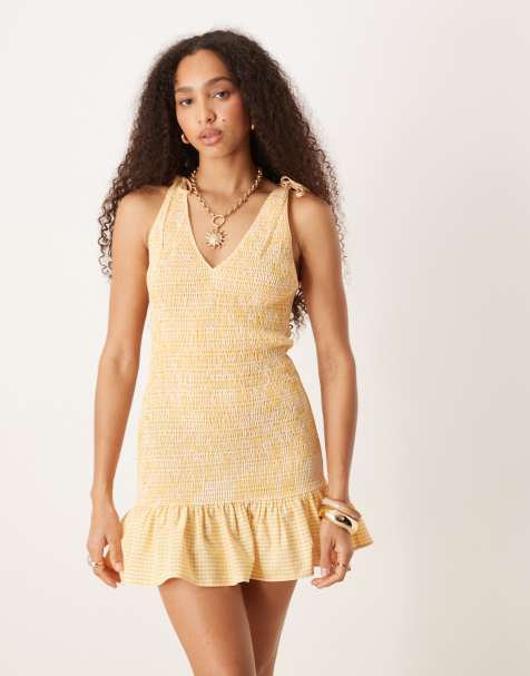 ASOS DESIGN - Vestito corto giallo a quadri arricciato con spalline allacciate - view 1