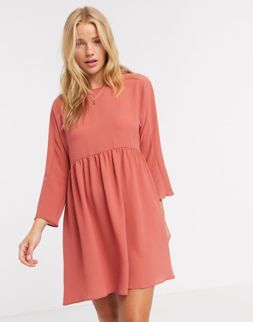 ASOS DESIGN - Vestito corto grembiule a maniche lunghe color terracotta