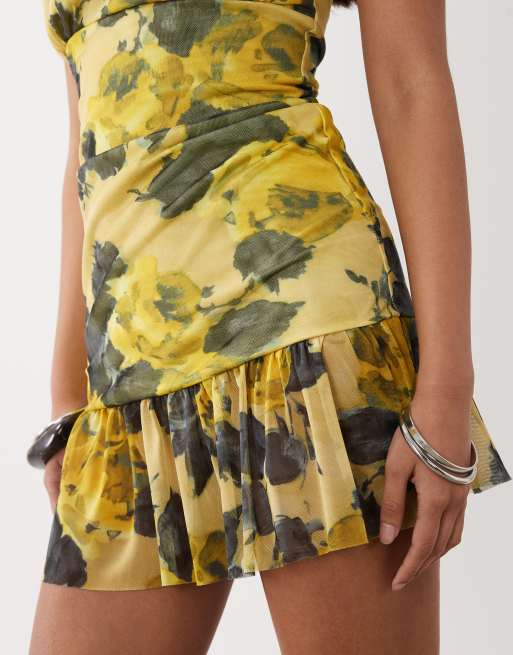 ASOS DESIGN - Vestito corto in rete allacciato al collo con incrocio sul retro, 3 di 4