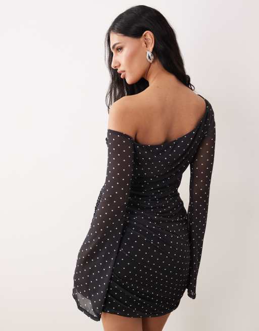 ASOS DESIGN - Vestito corto in rete con stampa a pois, spalla scoperta e maniche a pipistrello, 4 di 4