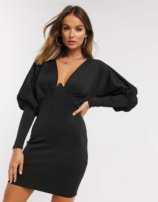 ASOS DESIGN - Vestito corto minimal con maniche lunghe a campana e scollo a V con ferretto