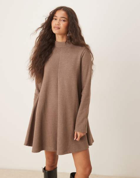ASOS DESIGN - Vestito corto morbidissimo a trapezio accollato color moka - view 1