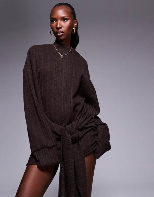 ASOS DESIGN - Vestito corto morbidissimo color cioccolato in maglia spessa con allacciatura in vita