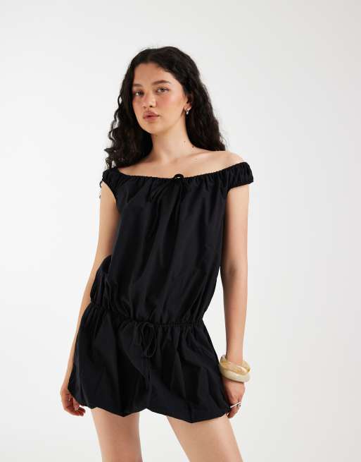 ASOS DESIGN - Vestito corto nero con dettaglio allacciato
