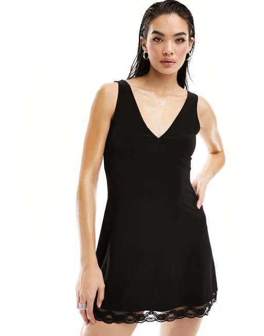 ASOS DESIGN - Vestito corto nero con fondo in pizzo