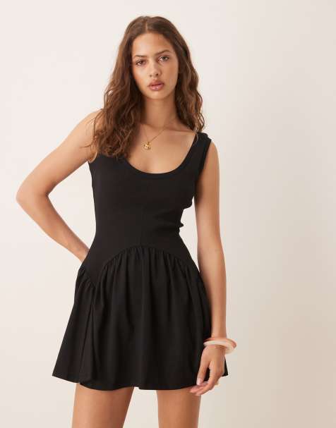 ASOS DESIGN - Vestito corto nero con scollo rotondo e vita scesa - view 1