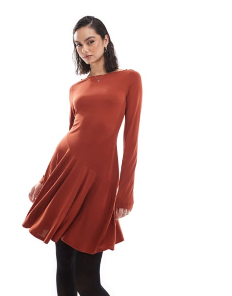 ASOS DESIGN - Vestito corto stile skater accollato a maniche lunghe bordeaux - view 1