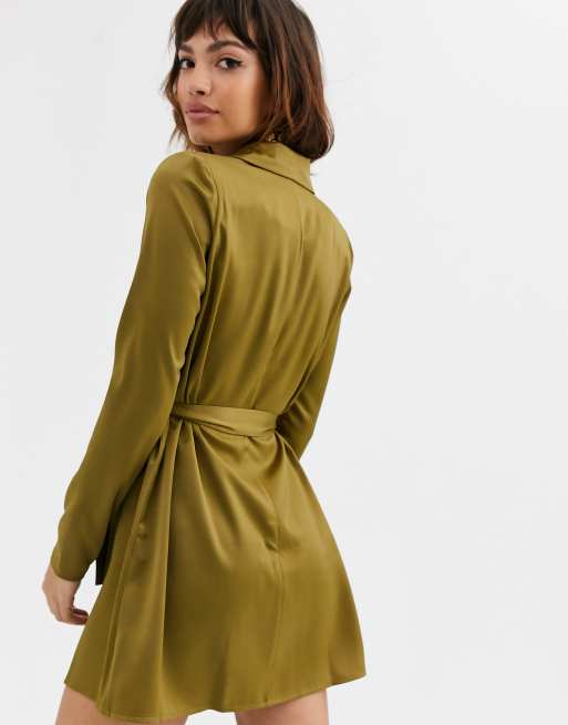 ASOS DESIGN - Vestito corto stile smoking in raso con cintura da allacciare, 2 di 4