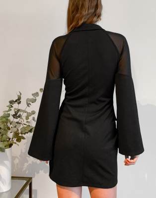 Vestito corto stile smoking oversize con spalle scoperte e maniche in tessuto a rete nero - ASOS DESIGN  donna Nero - immagine1