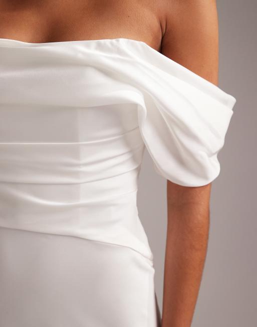 ASOS DESIGN - Vestito da sposa lungo bianco drappeggiato in raso con scollo alla Bardot, 6 di 6