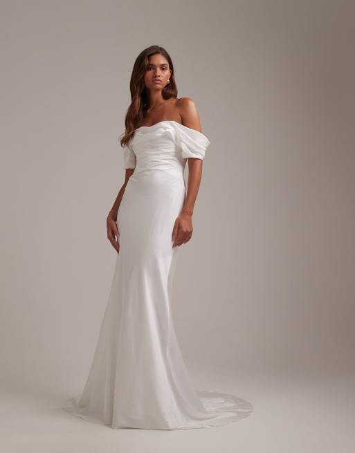 ASOS DESIGN - Vestito da sposa lungo in raso con scollo alla Bardot drappeggiato color avorio