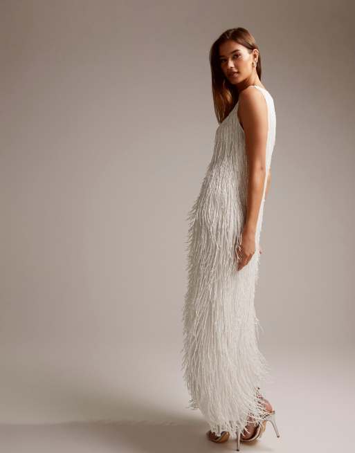 ASOS DESIGN Vestito da sposa lungo senza maniche color avorio con scollo profondo frange e perline