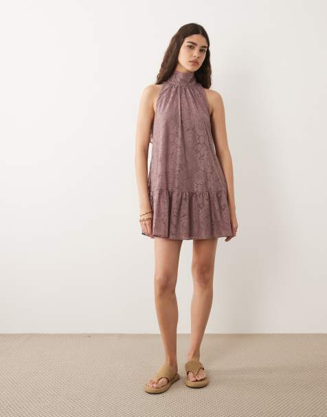 ASOS DESIGN - Vestito grembiule corto accollato in pizzo lilla - view 1