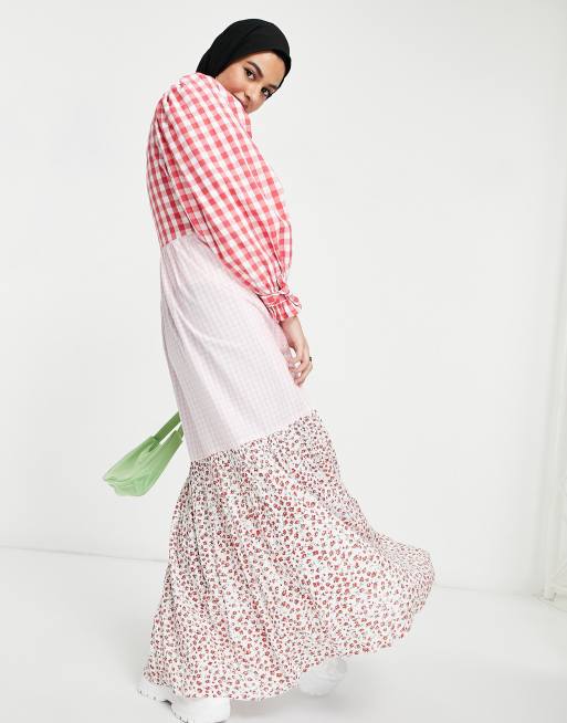 ASOS DESIGN - Vestito grembiule lungo a balze con maniche lunghe e stampa mista a quadretti e a fiori, 4 di 4