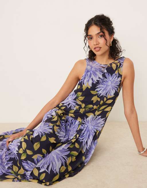 ASOS DESIGN - Vestito grembiule lungo con stampa a fiori grandi e scollo a vogatore, 4 di 4