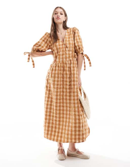 ASOS DESIGN Vestito grembiule midi a portafoglio color pietra a quadretti