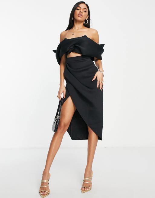 ASOS DESIGN - Vestito longuette midi avvolgente in 2 pezzi con spalle scoperte e pieghe nero