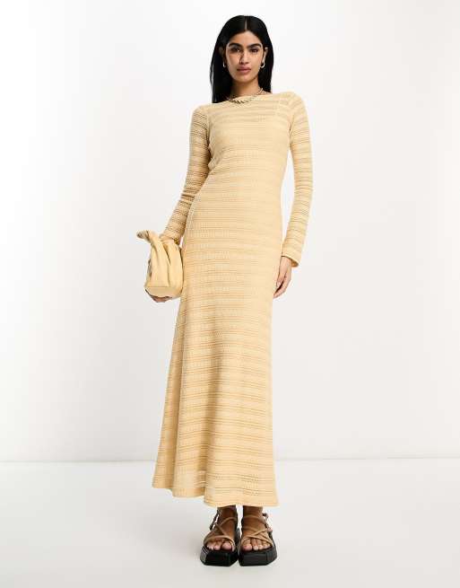 ASOS DESIGN - Vestito lungo a maniche lunghe all'uncinetto color latticello