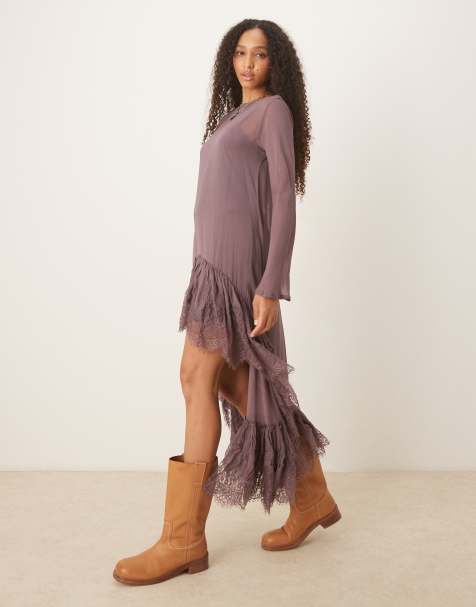 ASOS DESIGN - Vestito lungo a maniche lunghe con bordo in pizzo asimmetrico marrone - view 1