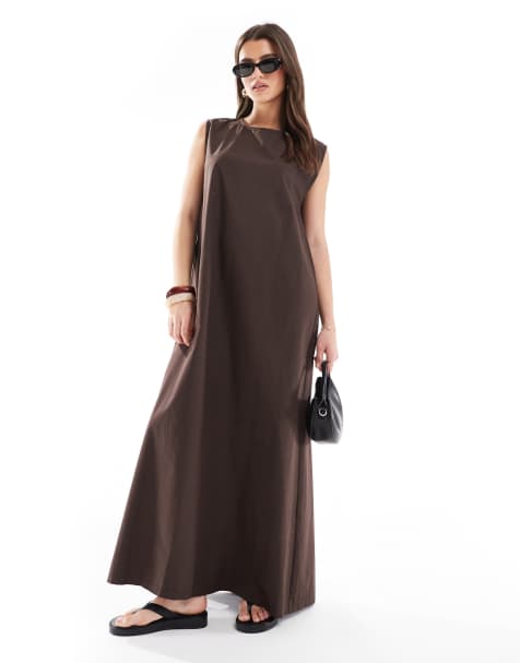 ASOS DESIGN - Vestito lungo a trapezio in popeline color cioccolato con pieghe sul retro - view 1